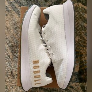 NOBULL players edition golf shoe (great condition)